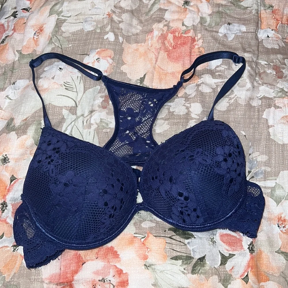 B cup bra bundle - Picture 12 of 14